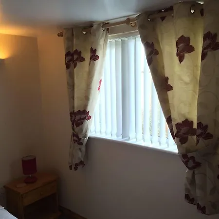 Penwinnick House 3* סנט אוסטל