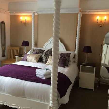 Penwinnick House לינה וארוחת בוקר 3*